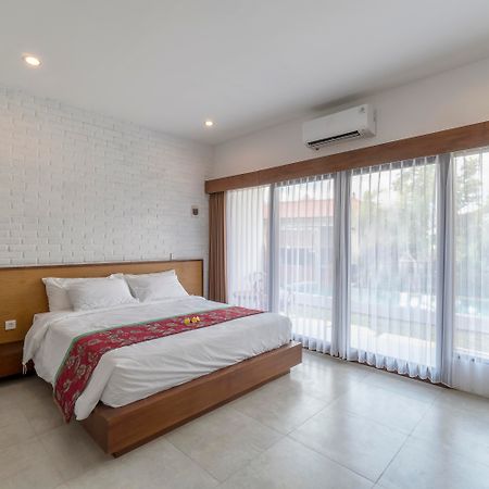 Utamas Keramas Hotel Kültér fotó